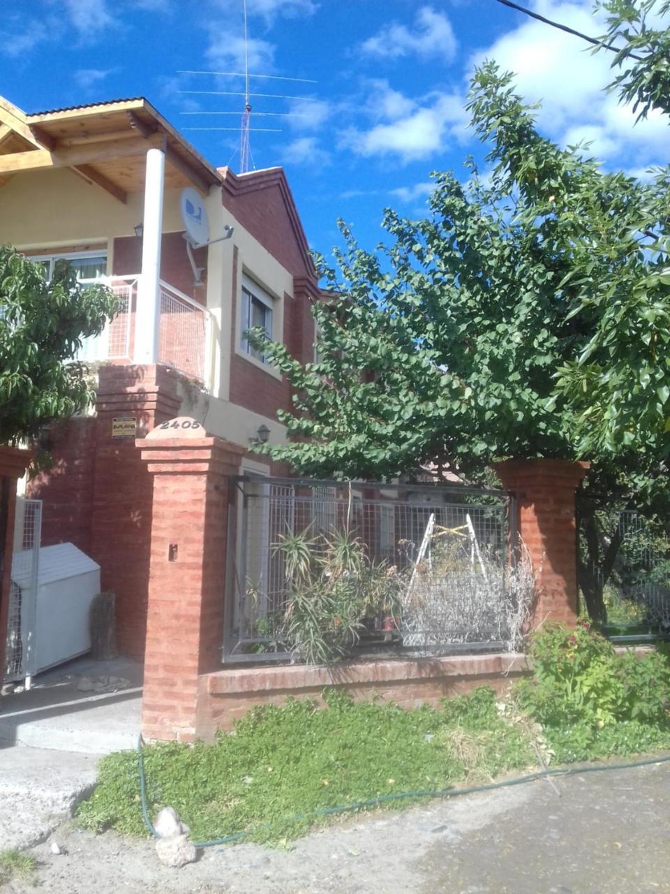 Casa De Franchesca Hostel Trelew Zewnętrze zdjęcie